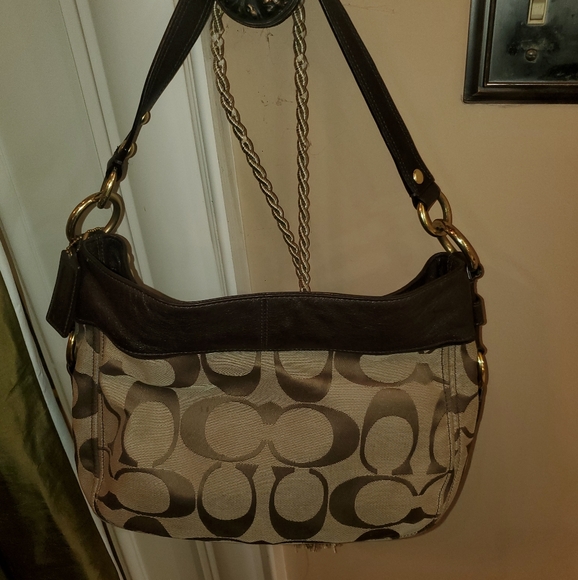 COACH handbags - Picture 2 of 3